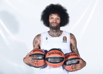 Поздний заход в НБА, аресты и травмы. История Майка Скотта, покоряющего Европу в 35 лет