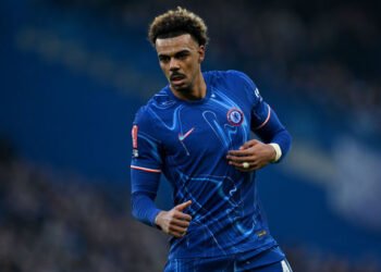 Вильярреал сделал предложение Челси по трансферу их защитника