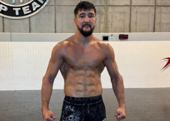 Хамзин покоряет США. Karate Combat — топ-лига для противников возни в партере