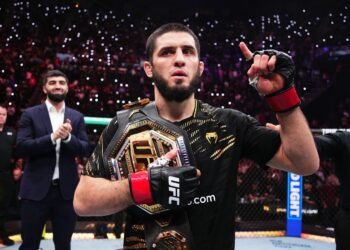 «Настоящий кошмар, лучший боец». Как дерётся Ислам Махачев