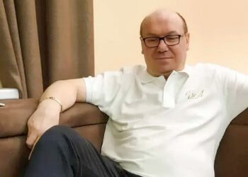 Виктор Леоненко: «Лучше бы сэкономили на билетах в Париж…»