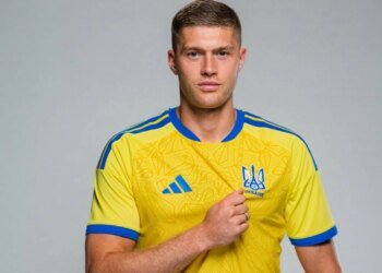 Официальный вердикт: Довбик из-за травмы не сыграет в матчах против Франции и Исландии