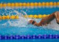 Украина призвала World Aquatics отменить решение о возвращении россиян и белорусов к командным соревнованиям
