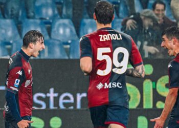 Сассуоло — Дженоа. Смотреть онлайн LIVE прямую видеотрансляцию матча Серии А