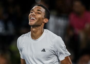 Феликс Оже-Альяссим вышел на восьмое место в гонке на Итоговый турнир ATP — 2025