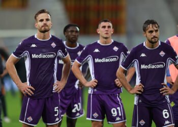 Матчи соперников «Динамо». Безвыигрышная серия «Фиорентины» достигла 10 матчей, команда идет на предпоследнем месте