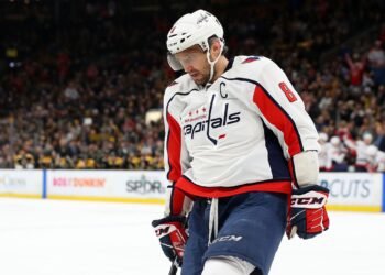Форвард «Вашингтона» Строум высказался о безголевой серии Овечкина в начале сезона