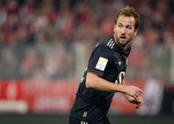 «Барселона» попытается подписать Кейна на замену Левандовски