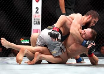 История переписана! Махачев — чемпион UFC в двух весовых категориях