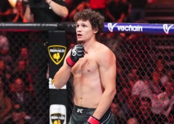 Копылова словно не было в октагоне. Россиянин проиграл в очень странном бою