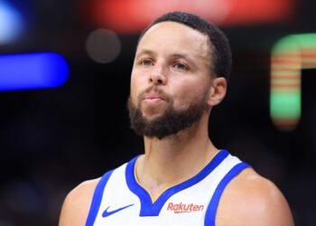 Карри и Under Armour разошлись. Почему так? Ведь Стеф — суперзвезда