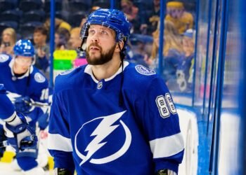 «Тампа» обыграла «Юту», Никита Кучеров – без очков