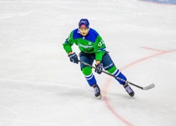 «Удаления стали ключевым фактором». Форвард «Салавата» — о поражении от «Локомотива»