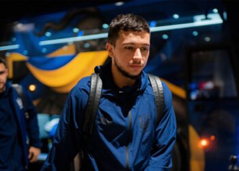 Сборная Украины прибыла в Варшаву