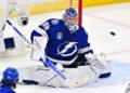 Василевский и Шестёркин пропустили 7 шайб на двоих за период матча «Тампа» — «Рейнджерс»