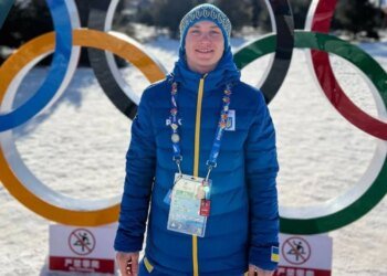 Александр Окипнюк одержал историческую победу на первом этапе Кубка мира по лыжной акробатике