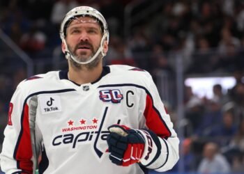 Александр Овечкин вплотную приблизился к Яромиру Ягру по количеству очков в большинстве