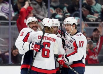 «Чистый популизм и придумки». Фетисов — о возможной игре «Вашингтона» в России