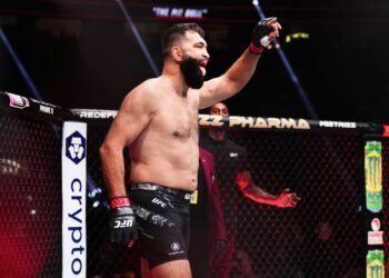 Обида или раскрутка? Зачем Орловский нелепо оскорбляет Емельяненко