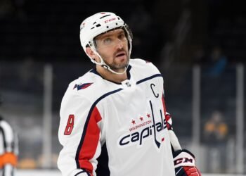 Овечкин и «Вашингтон» попрощались с Копитаром, проводящим заключительный сезон в карьере