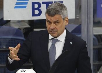 «Агентским историям положен конец». В «Динамо» ответили на слова Квартальнова о Спунере