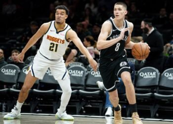 Егор Дёмин сыграл надёжно на фоне проблем «Денвера». Россиянин держит уровень!