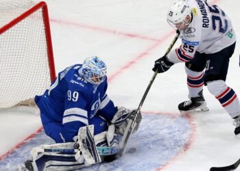 Московское «Динамо» одержало победу над «Ладой»