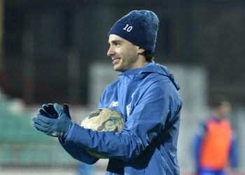 «Фенербахче» не видит в Шапаренко свою главную трансферную цель