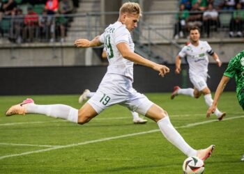 Трансфер Пищура в «Жирону» отложен до лета