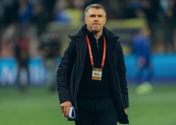 «Жмет руку и уходит», — источник сообщил о планах Сергея Реброва