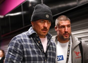 Вариант с Уайлдером «уплыл». С кем теперь будет драться Усик?