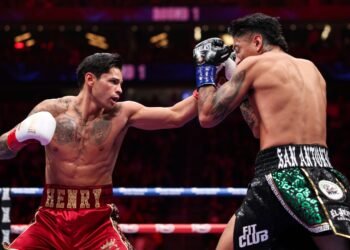 Гарсия наконец-то стал полноценным чемпионом! Бой с Барриосом был шикарен