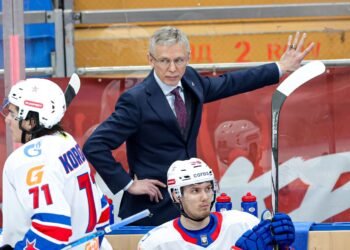 Дишковский: Ларионов всё так наладил, что и в его отсутствие мы можем играть и выигрывать