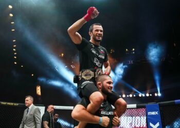 Не бедствуют, но до «космоса» далеко. В PFL даже суперзвёзды — со скромными гонорарами