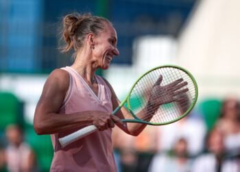 Кузнецова отреагировала на выход 41-летней Звонарёвой в основу «тысячника» в Дохе