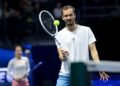Медведев — Шан: текстовая онлайн-трансляция матча первого круга турнира ATP-500 в Дубае