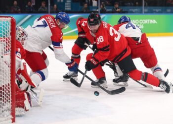 Определились полуфиналисты ОИ-2026 в хоккее, «Будё» обыграл «Интер» в ЛЧ. Главное к утру