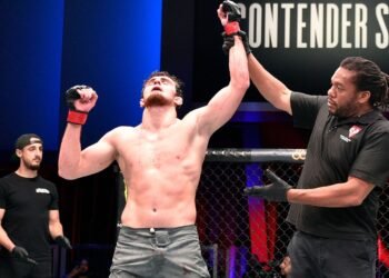 Квинтэссенция ММА. Курамагомедов завоевал пояс PFL и завершил карьеру