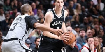 «Могу прожить оба сценария». Откровенный Егор Дёмин — после рекорда по передачам в НБА