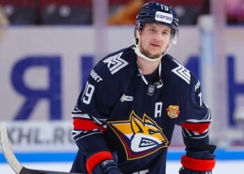 «Пока всё устраивает». Ткачёв высказался о летнем переходе из «Авангарда» в «Металлург»