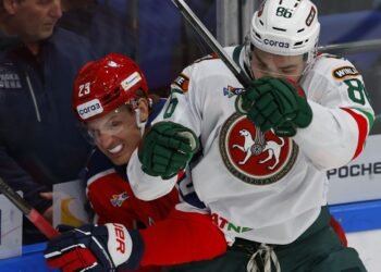 «Показал, как надо забивать». Форвард «Ак Барса» Дыняк — о шайбе в ворота «Авангарда»