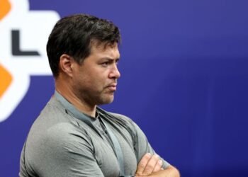 Рыбин: женщинам в футболе и хоккее нечего делать, пусть занимаются своими видами спорта