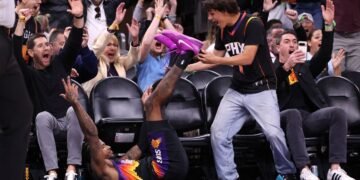 Таких победных бросков в НБА не было 10 лет! Грин часто мазал, но в нужную секунду попал