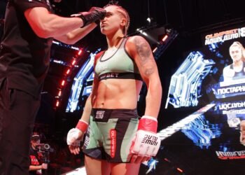 Крутая россиянка врывается в PFL. Не проигрывает шесть лет и вызывает главную звезду лиги