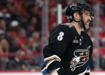 Защитник «Вашингтона» Фехервари считает Овечкина лучшим хоккеистом мира