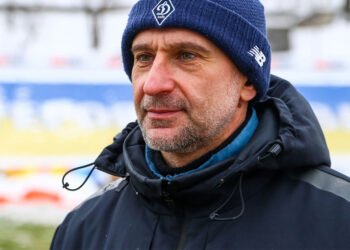 «Подготовка поля к первому матчу года проходит в непростых условиях», — главный агроном стадиона «Динамо» им. Лобановского