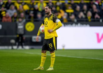 Капитан дортмундской «Боруссии» порвал крестообразные связки