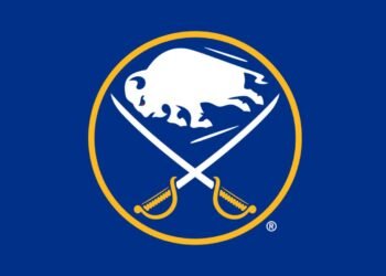 «Баффало» одержало 28 побед за последние 35 матчей и возглавило Атлантический дивизион НХЛ