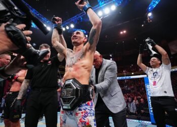 «Пояс для неудачников». BMF-титул был побрякушкой, а стал спасением UFC