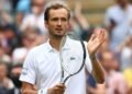 Даниил Медведев с «баранкой» обыграл Баэса и вышел в 4-й круг «Мастерса» в Индиан-Уэллсе